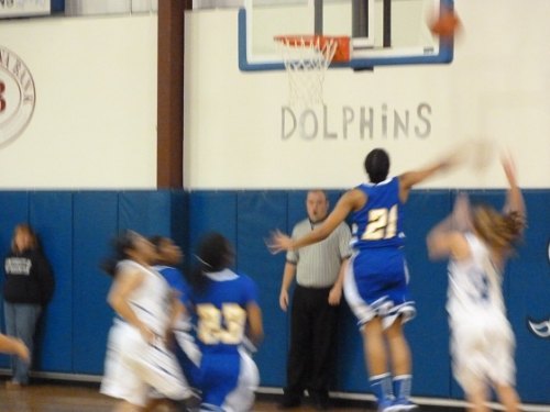 Vikings Victorious in Play-Off Winstead gets off the shot and the defense off its feet.